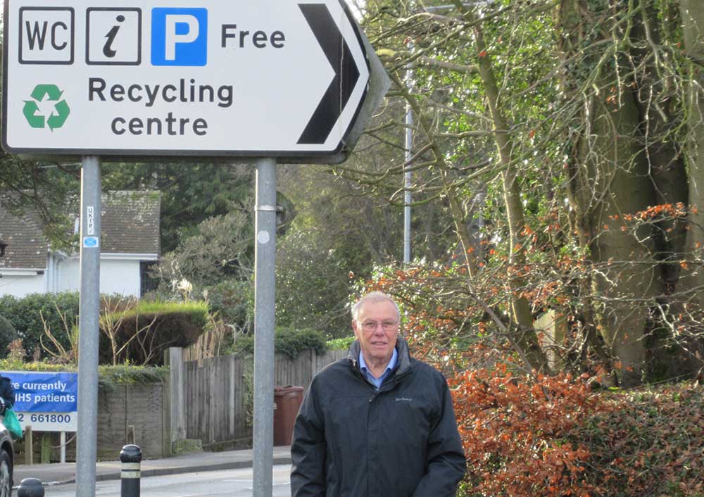 Ron Reed supports free car parking